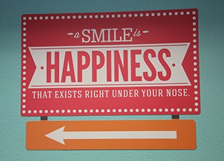 Smile Happines sign