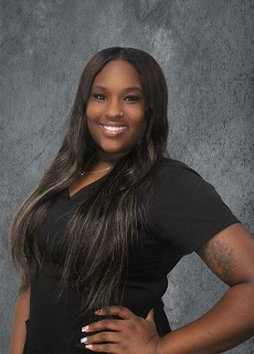 Headshot of Alaysia